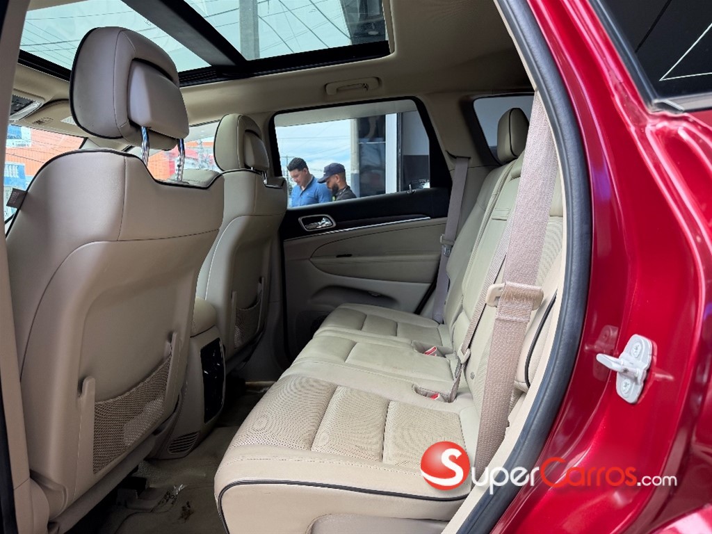 2014 Jeep Grand Cherokee Overland — foto 6 / 8