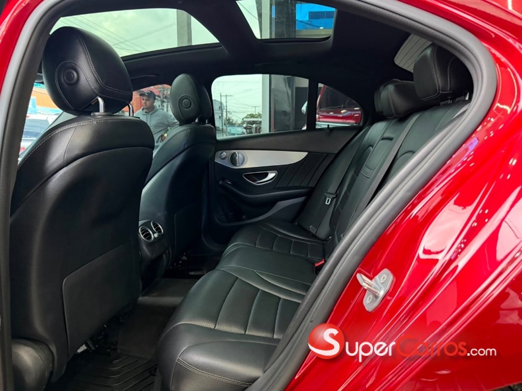 2019 Mercedes-Benz Clase C 300 AMG — foto 5 / 7