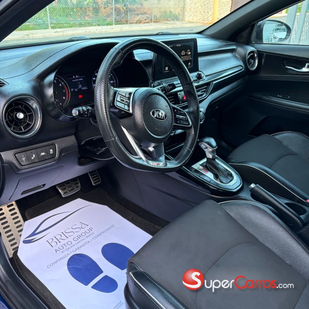 2020 Kia Forte GT Line — foto 6 / 11