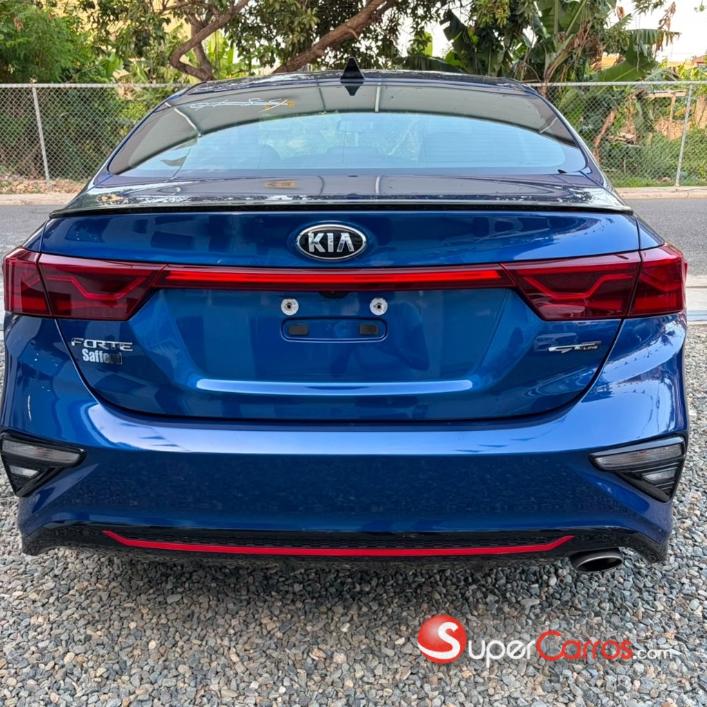 2020 Kia Forte GT Line — foto 11 / 11