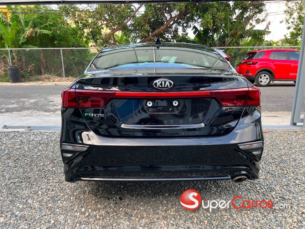 2020 Kia Optima EX — foto 6 / 11