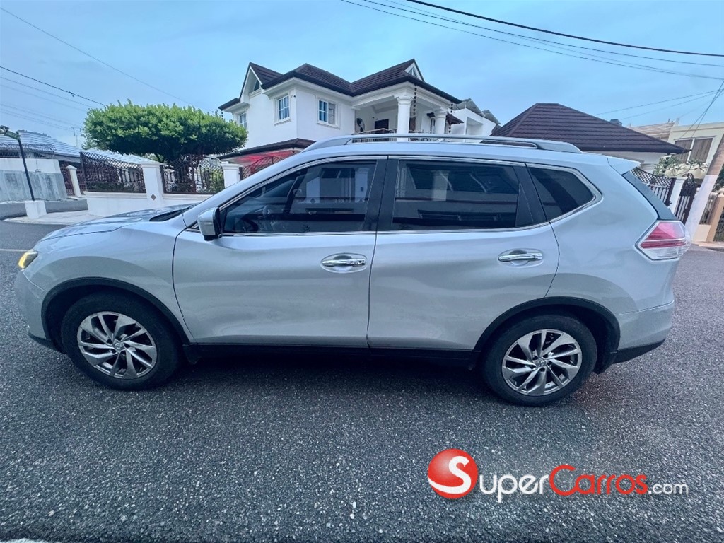 2015 Nissan X-Trail Exclusive — foto 4 / 11