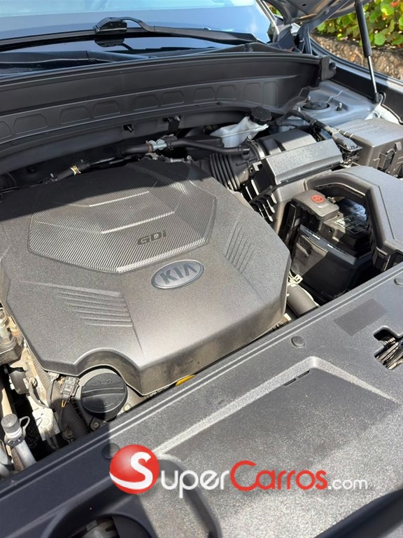 2020 Kia Telluride LX — foto 9 / 12