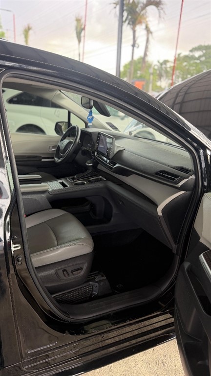2022 Toyota Sienna XLE Premium — foto 7 / 11