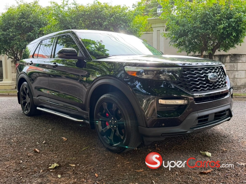 2021 Ford Explorer ST — foto 7 / 12