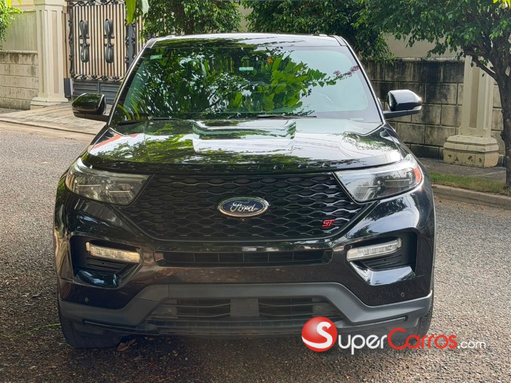 2021 Ford Explorer ST — foto 8 / 12