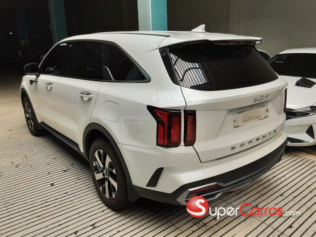 2022 Kia Sorento — foto 3 / 8