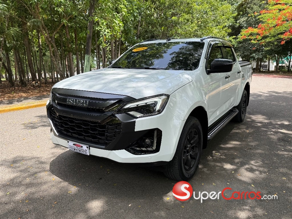 2025 Isuzu DMAX LSE — foto 2 / 10