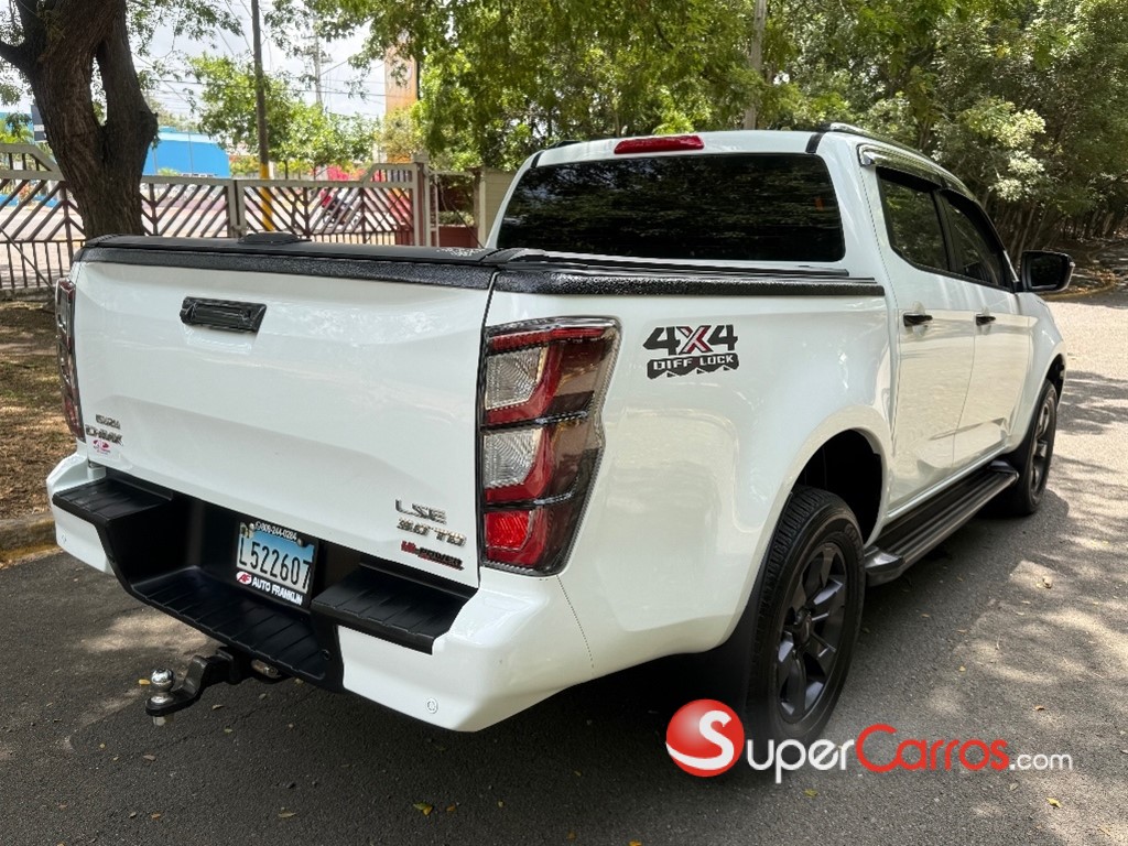 2025 Isuzu DMAX LSE — foto 5 / 10