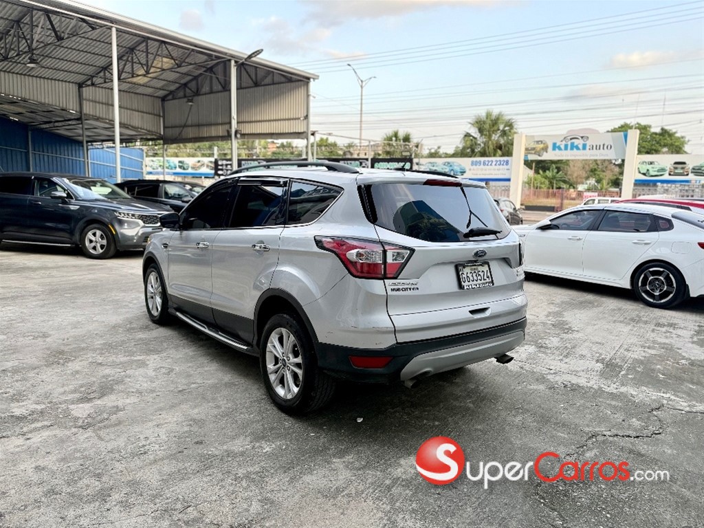2018 Ford Escape SE — foto 4 / 12