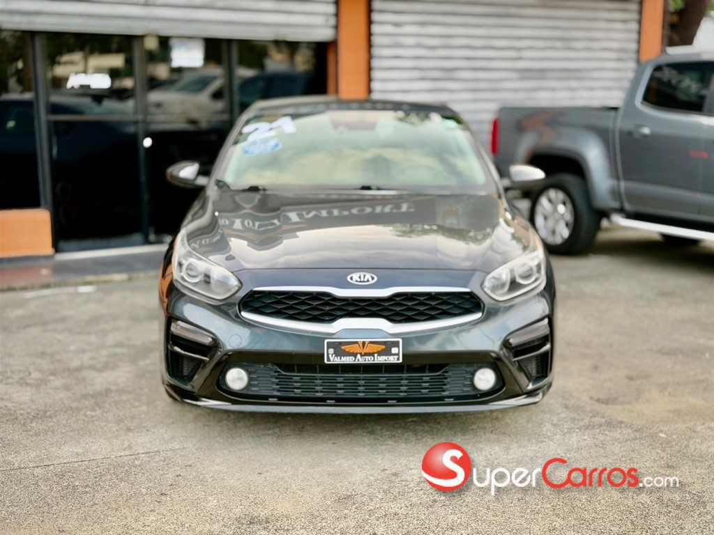 2021 Kia Forte LXS — foto 4 / 12