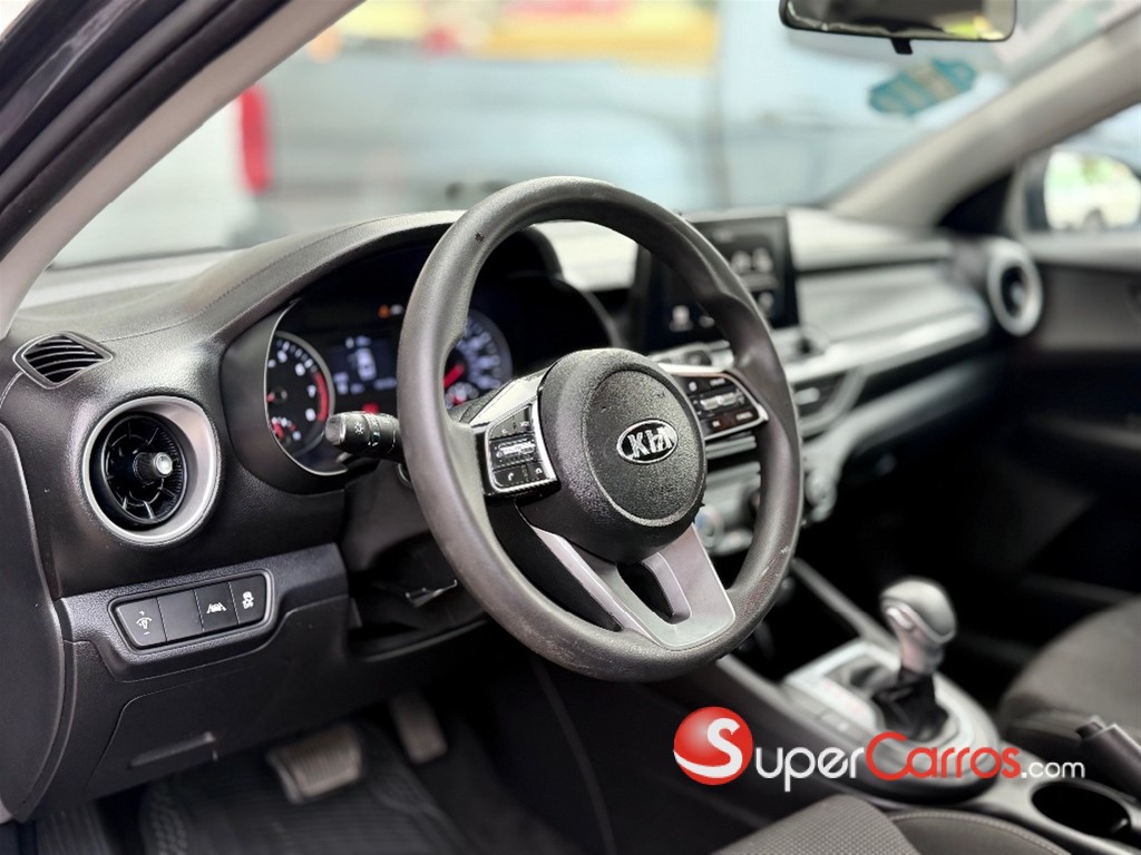 2021 Kia Forte LXS — foto 11 / 12