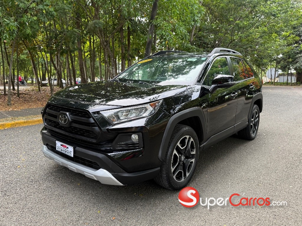 2020 Toyota RAV4 Adventure — foto 2 / 9