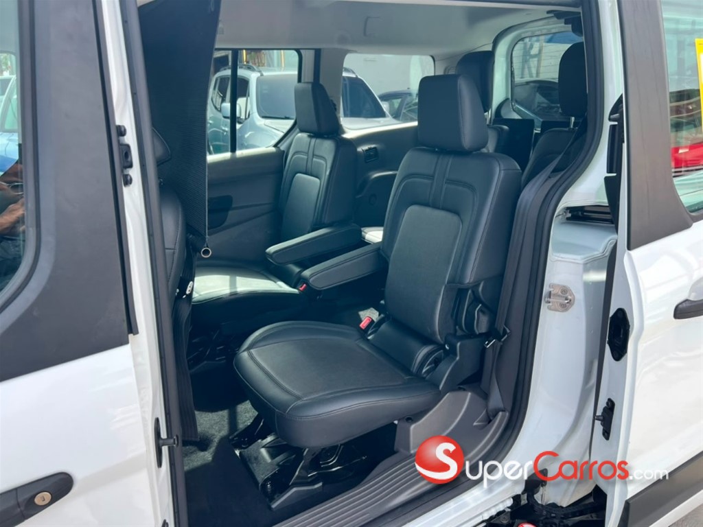 2022 Ford Transit Connect — foto 7 / 12