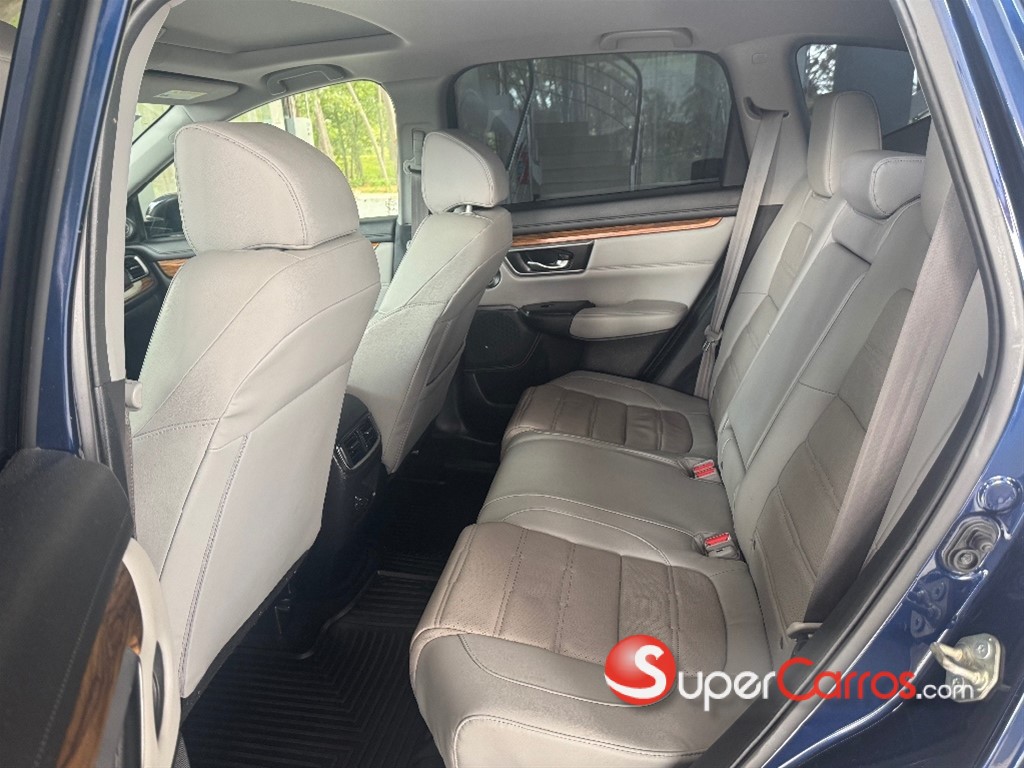 2017 Honda CR-V Touring — foto 8 / 10