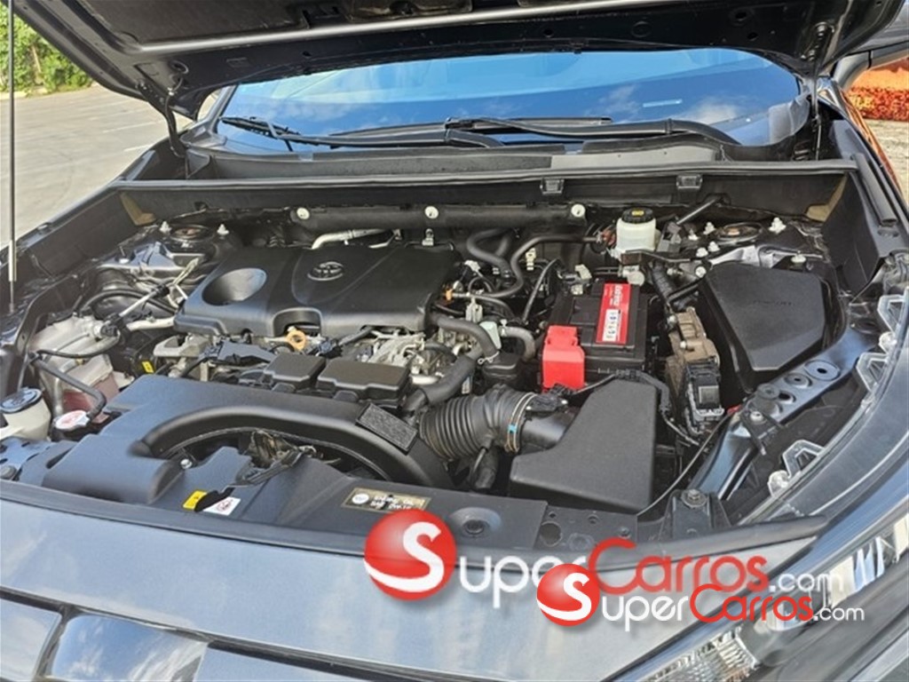 2021 Toyota RAV4 LE — foto 8 / 11