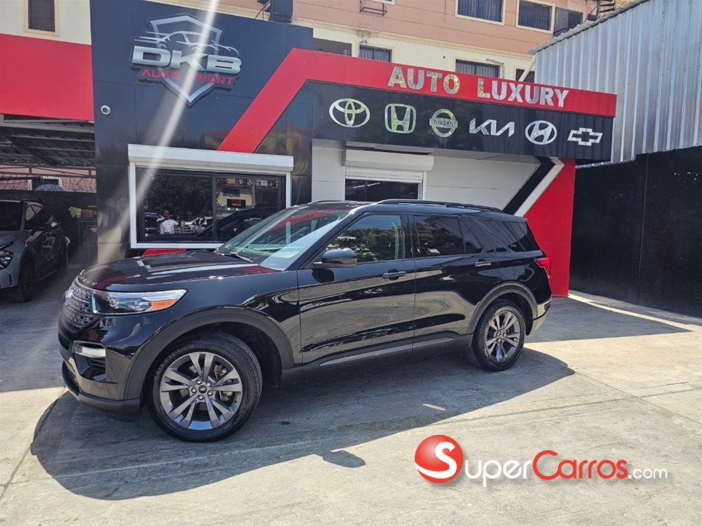 2022 Ford Explorer XLT ECOBOOST — foto 1 / 8