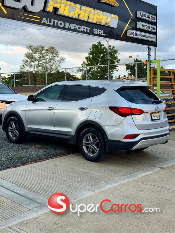 2017 Hyundai Santa Fe Sport — foto 3 / 11