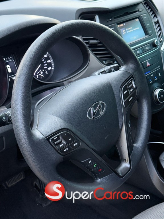2017 Hyundai Santa Fe Sport — foto 6 / 11