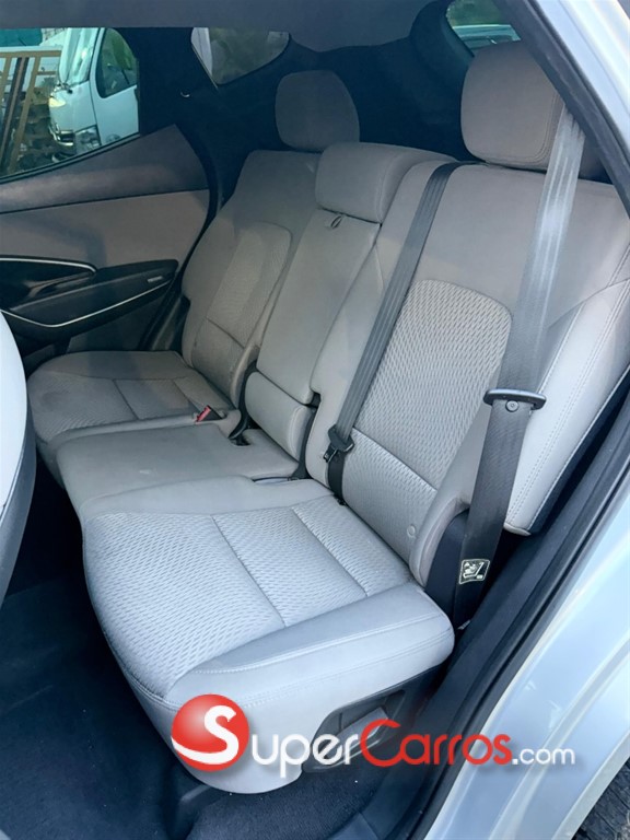 2017 Hyundai Santa Fe Sport — foto 10 / 11