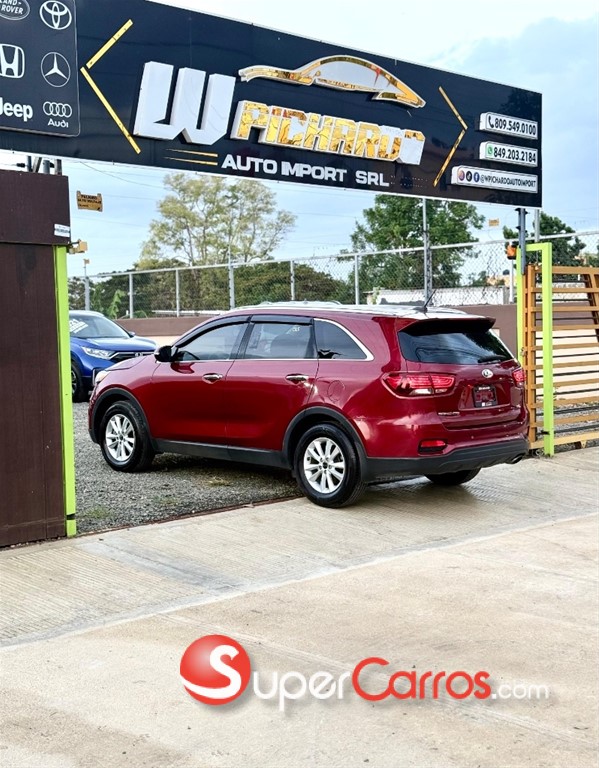 2020 Kia Sorento LX — foto 3 / 12