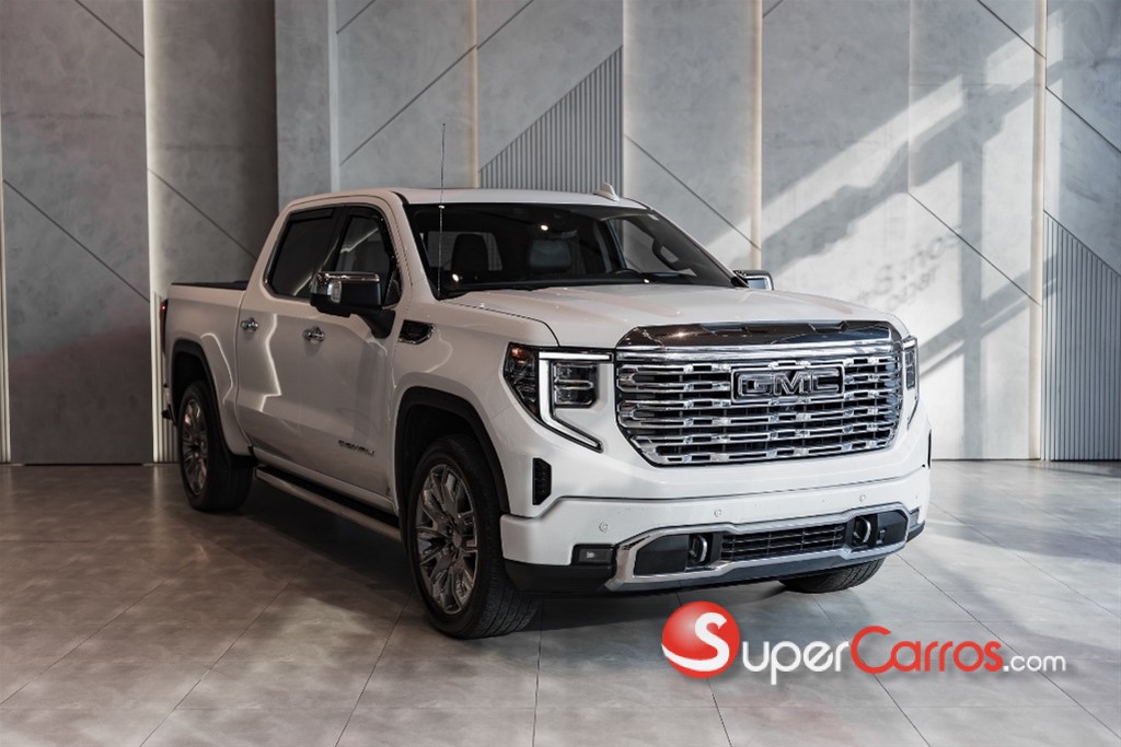 2023 GMC Denali