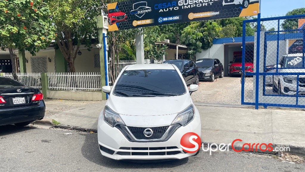 2018 Nissan Versa Note SV — foto 2 / 12