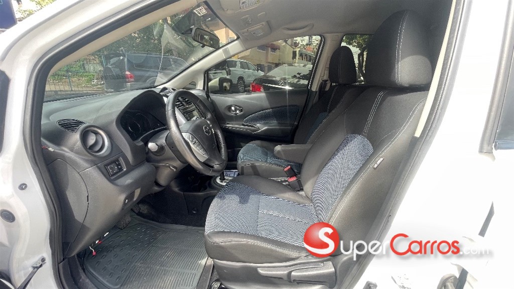 2018 Nissan Versa Note SV — foto 6 / 12