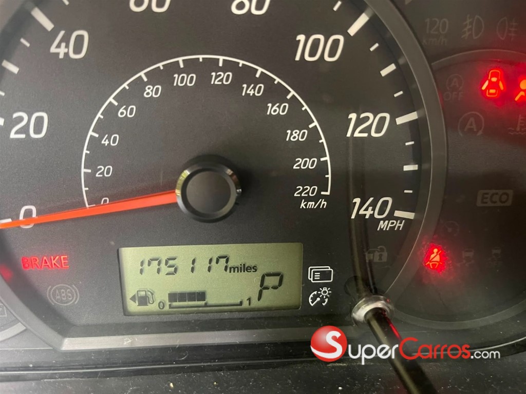2017 Mitsubishi Motors Mirage G4 SE — foto 8 / 11