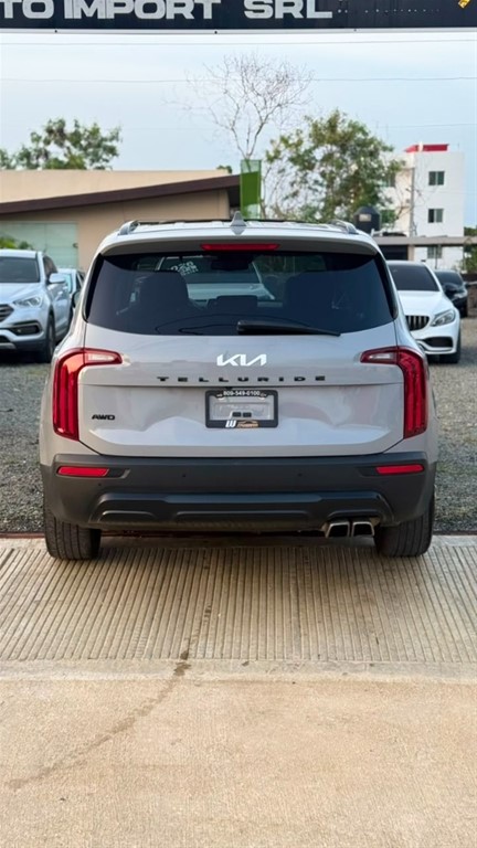 2022 Kia Telluride EX — foto 5 / 12