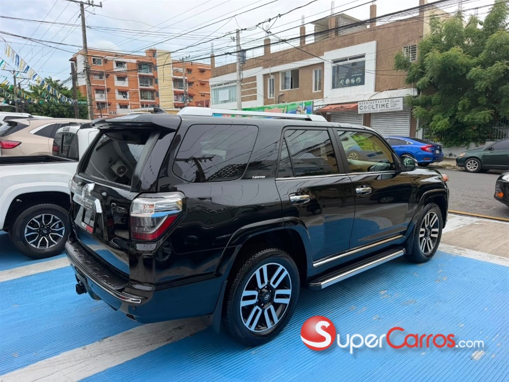 2021 Toyota 4 Runner Limited — foto 3 / 12