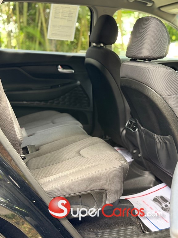 2021 Hyundai Santa Fe SE — foto 4 / 12