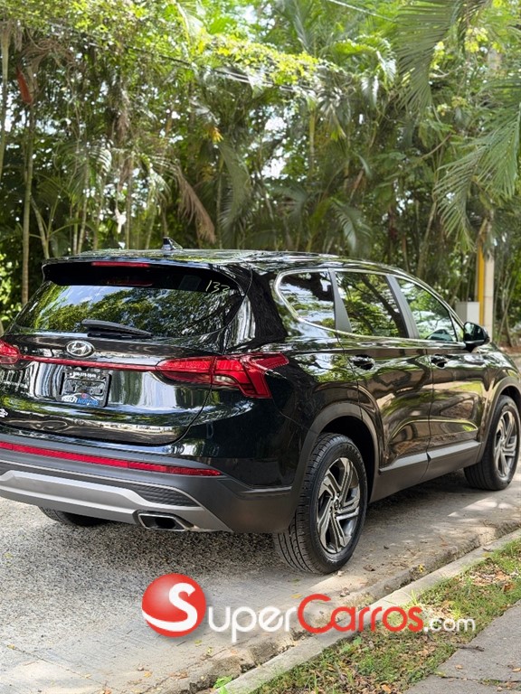 2021 Hyundai Santa Fe SE — foto 9 / 12