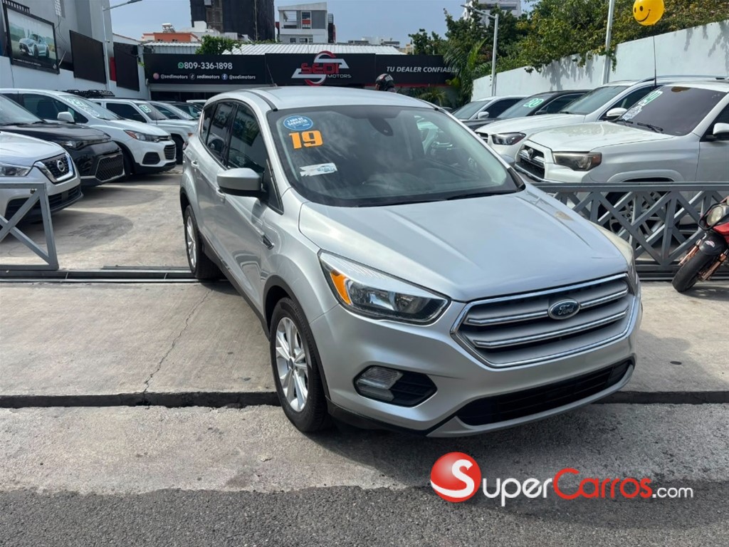 2019 Ford Escape SE