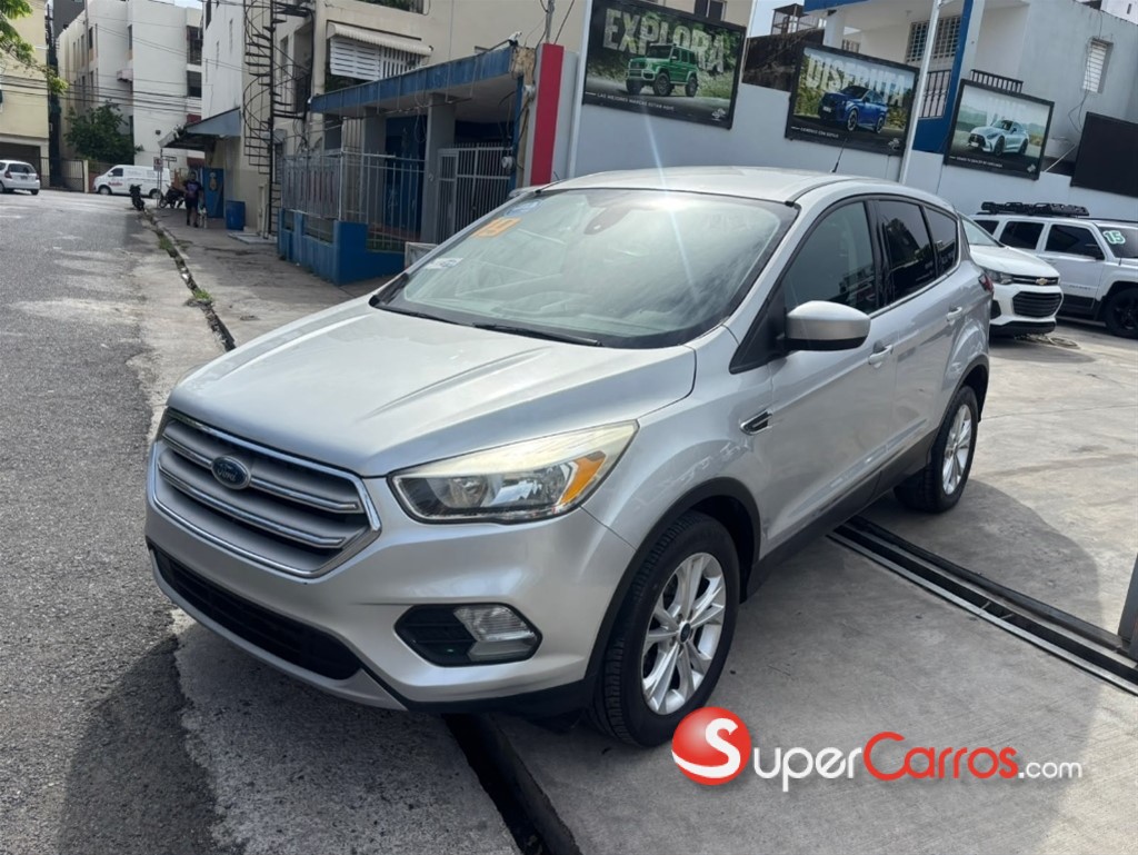 2019 Ford Escape SE — foto 2 / 9