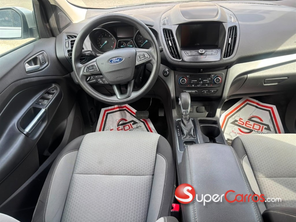 2019 Ford Escape SE — foto 6 / 9