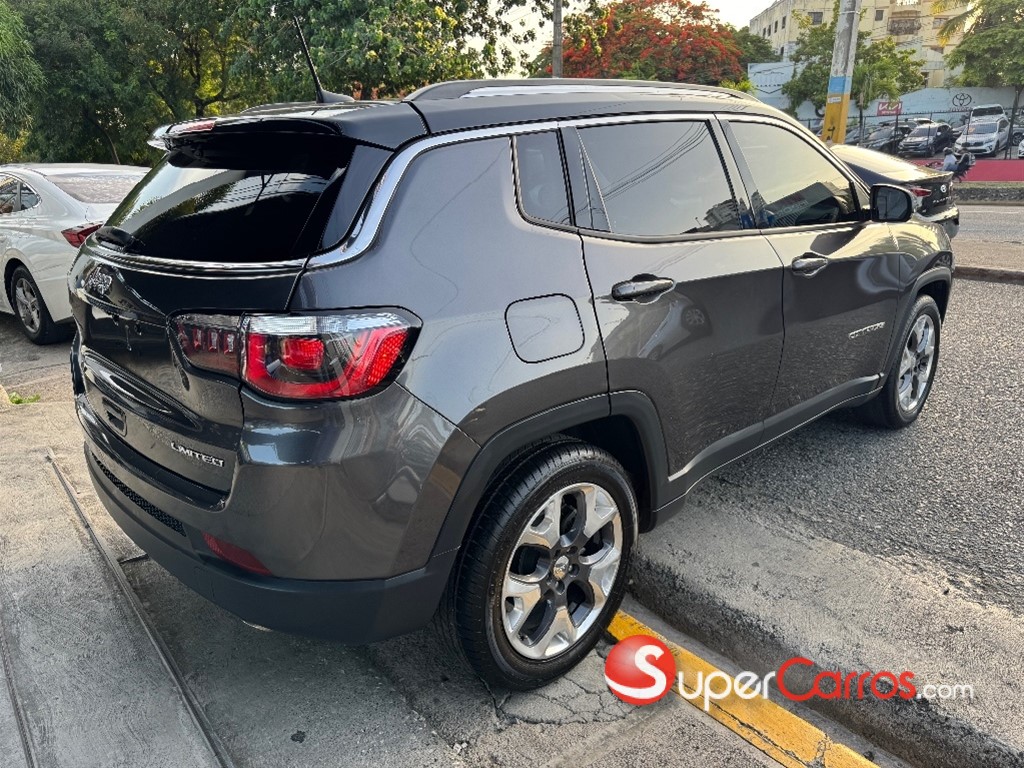 2020 Jeep Compass Limited — foto 4 / 9