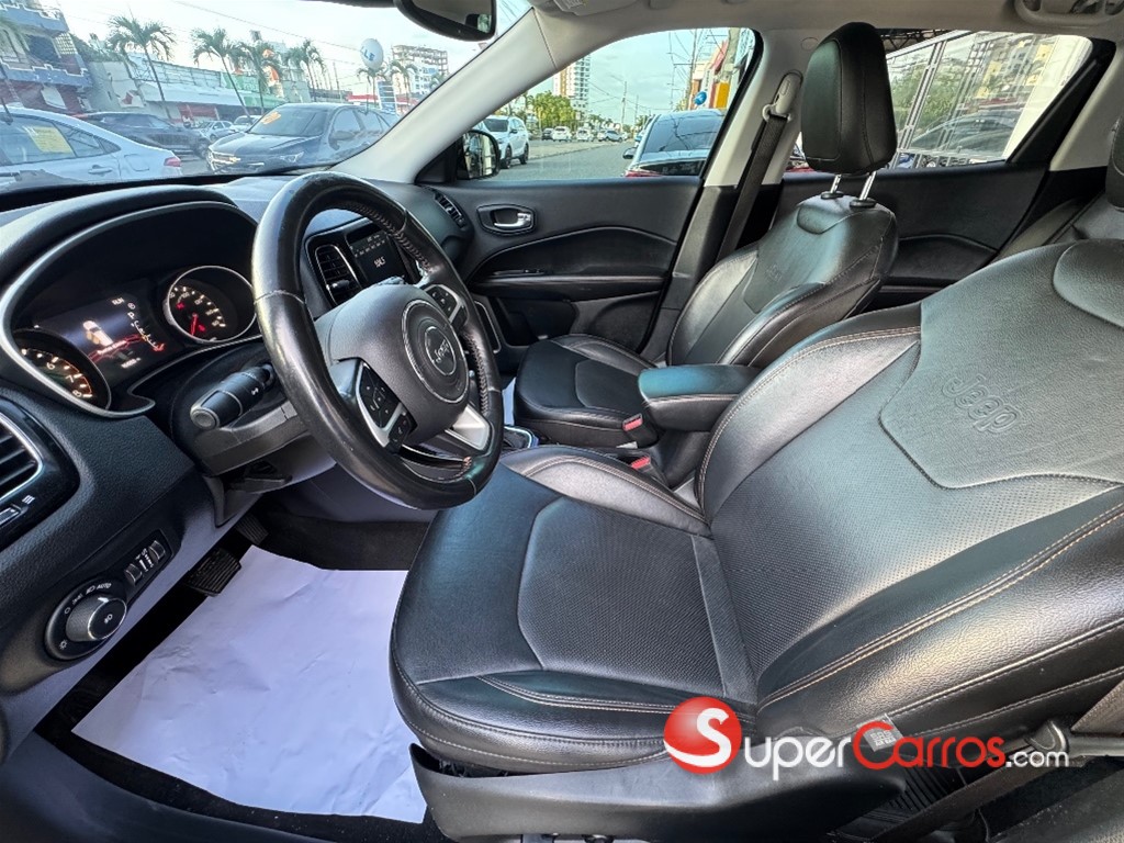 2020 Jeep Compass Limited — foto 7 / 9