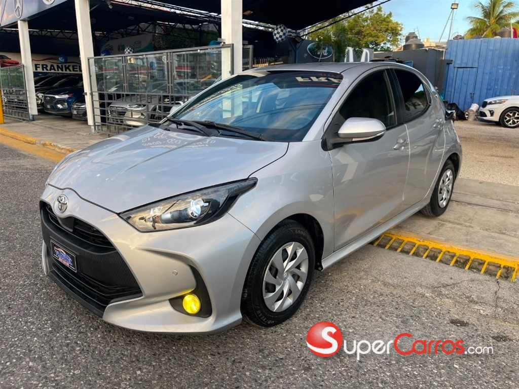 2020 Toyota Yaris Hatchback — foto 3 / 10