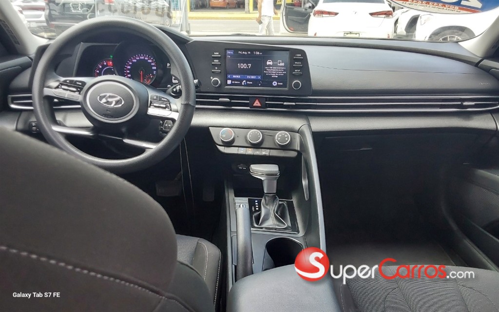 2021 Hyundai Avante LPI — foto 8 / 9