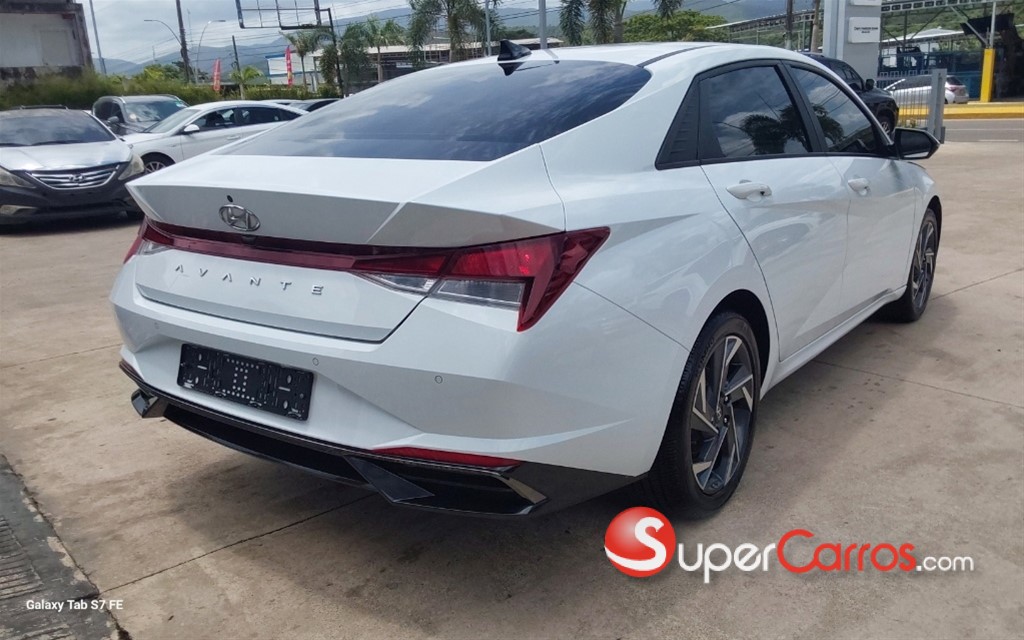 2021 Hyundai Avante LPI — foto 9 / 9