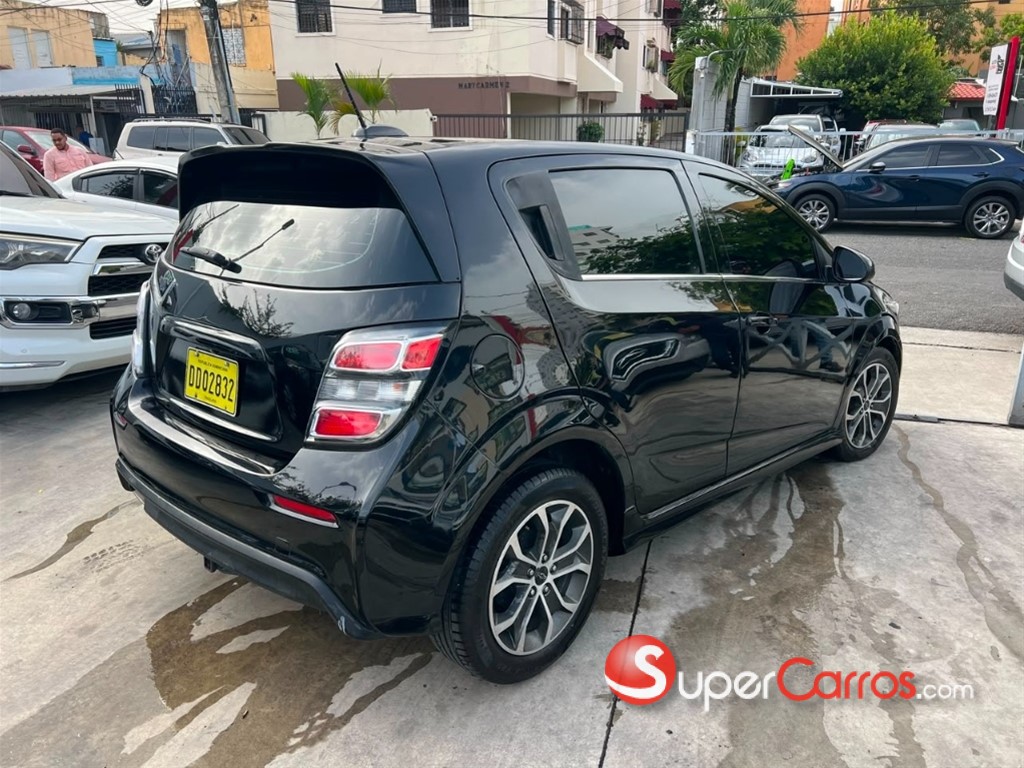 2020 Chevrolet Sonic RS — foto 3 / 10