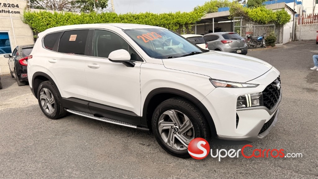 2023 Hyundai Santa Fe SE