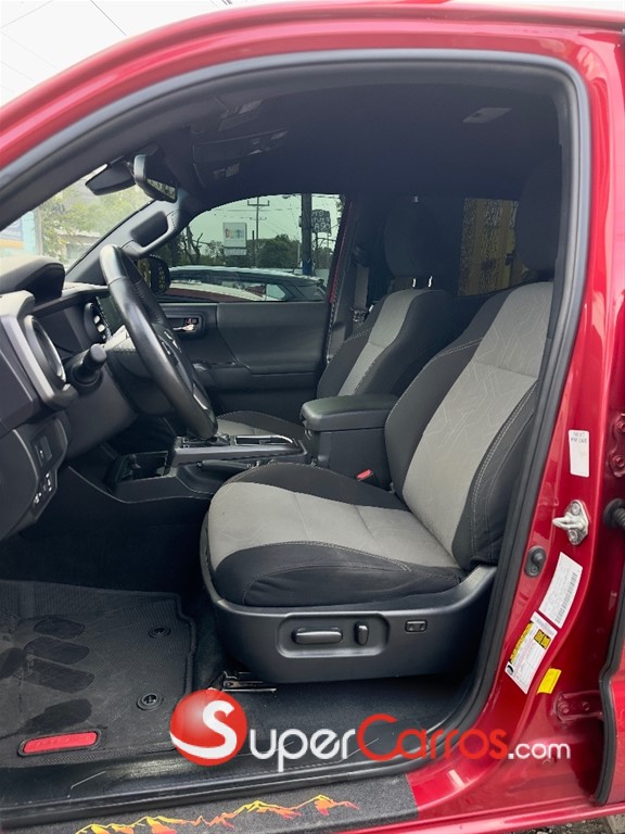2020 Toyota Tacoma TRD SPORT — foto 9 / 11