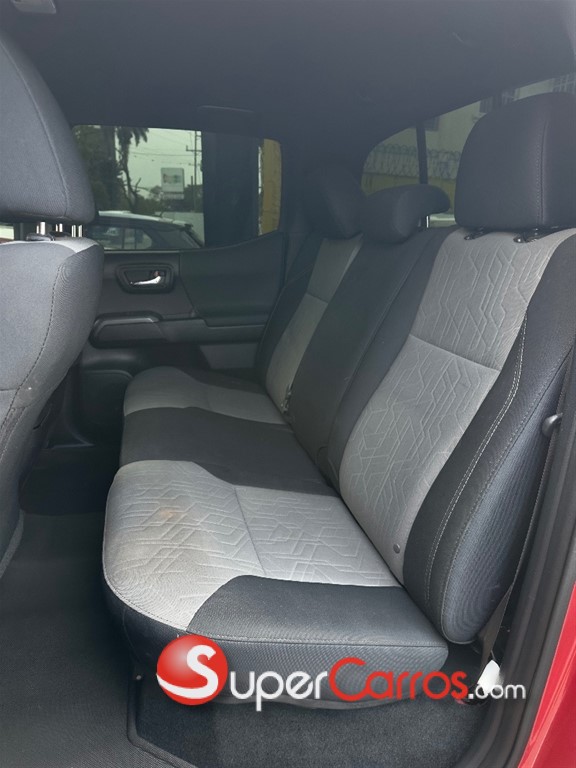 2020 Toyota Tacoma TRD SPORT — foto 10 / 11