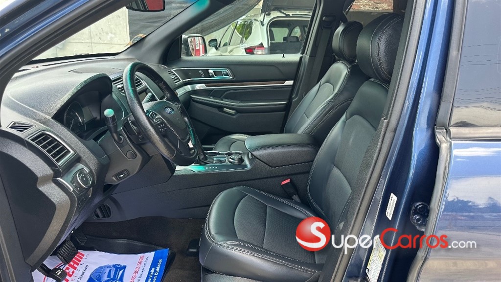 2016 Ford Explorer Limited — foto 7 / 12