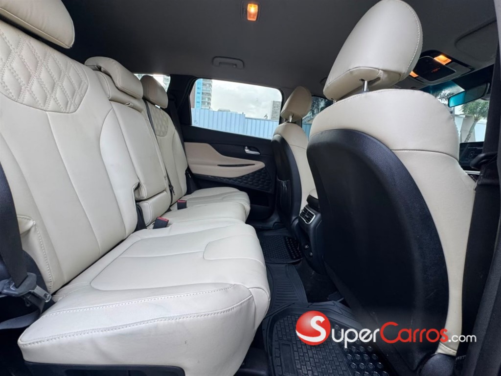 2021 Hyundai Santa Fe SE — foto 10 / 11
