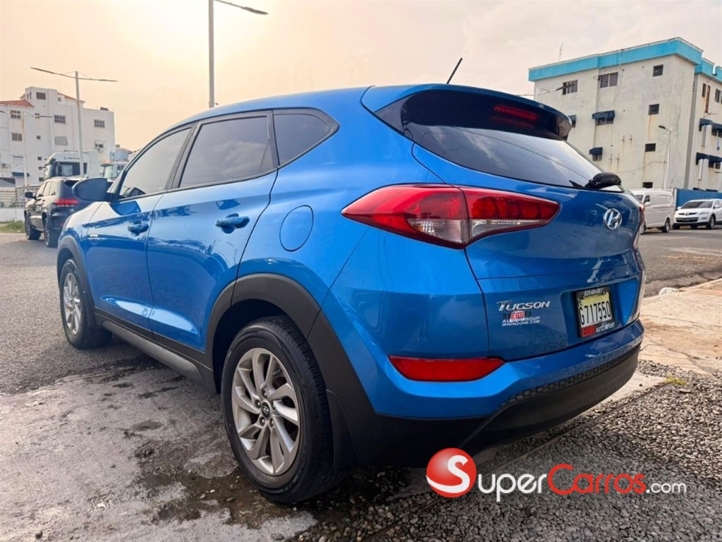 2018 Hyundai Tucson SE — foto 4 / 10