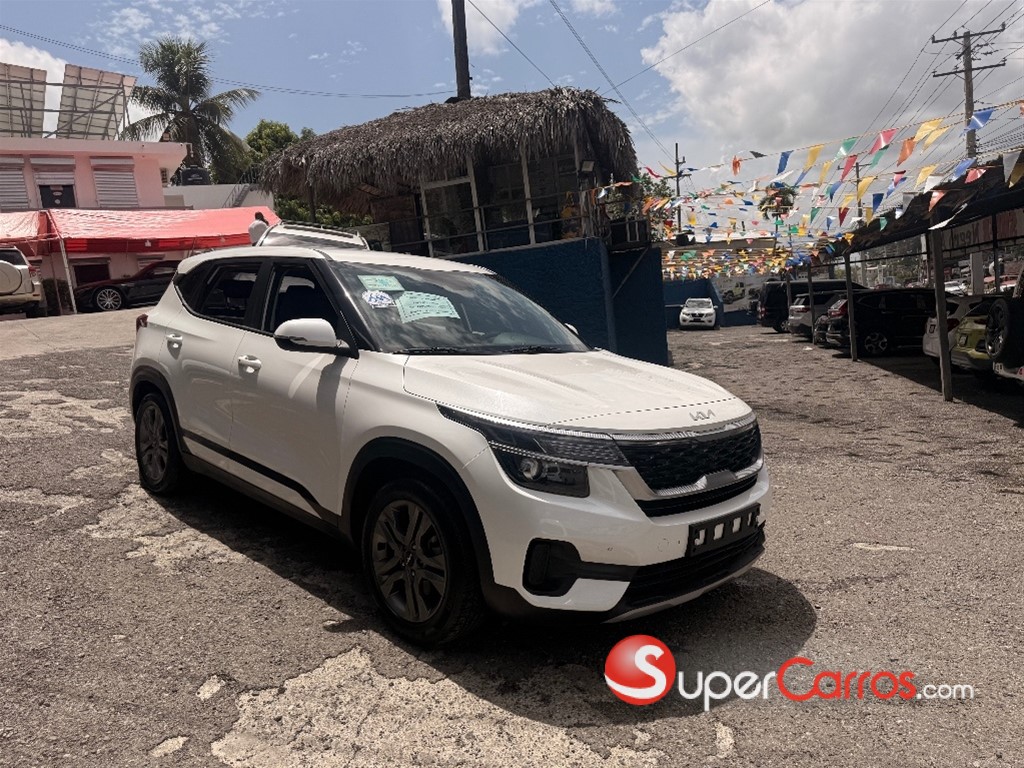 2023 Kia Seltos — foto 1 / 12