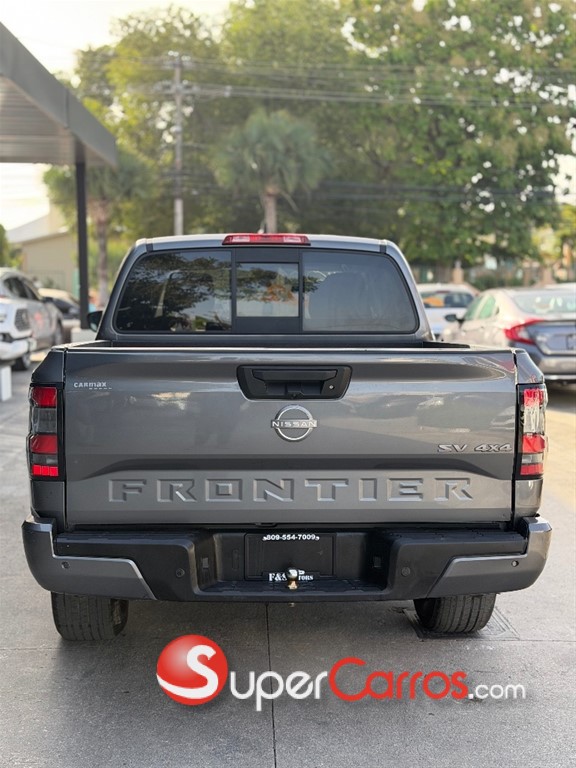 2022 Nissan Frontier SV — foto 6 / 12